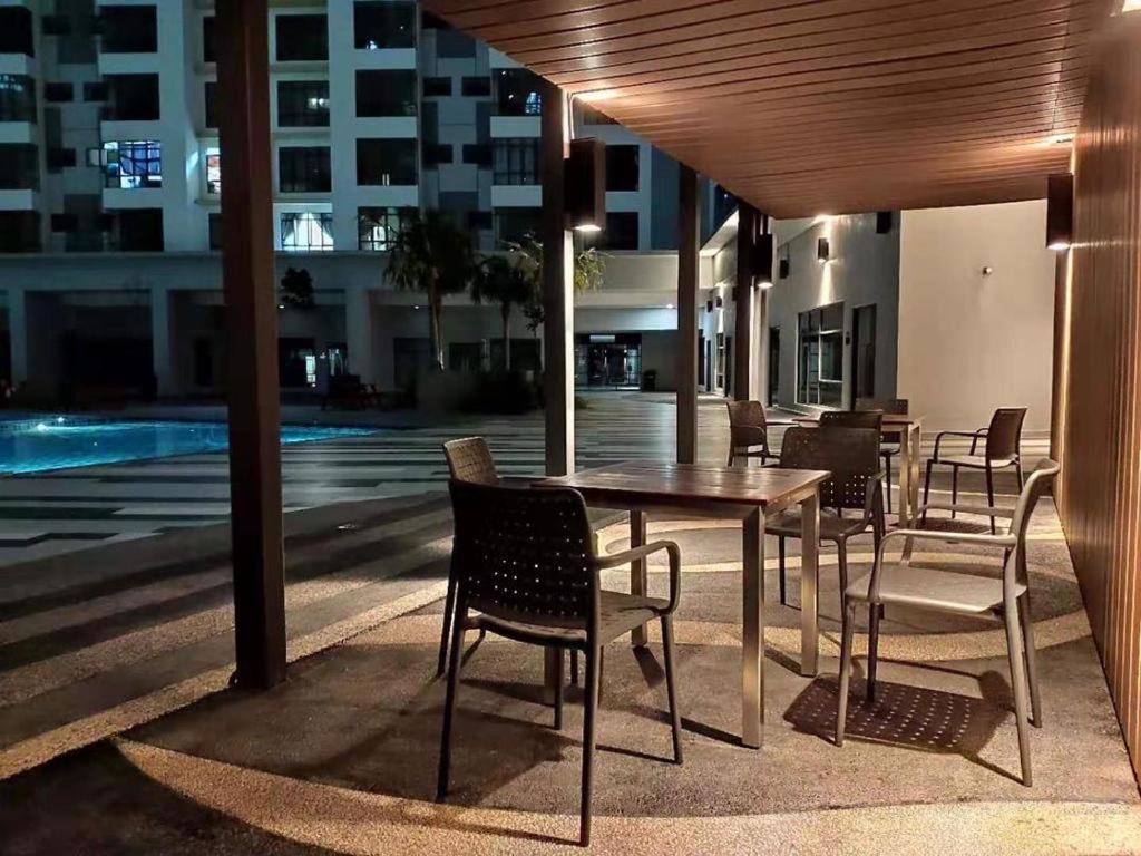 Arc Austin Hill Apartment Johor Bahru Exterior foto