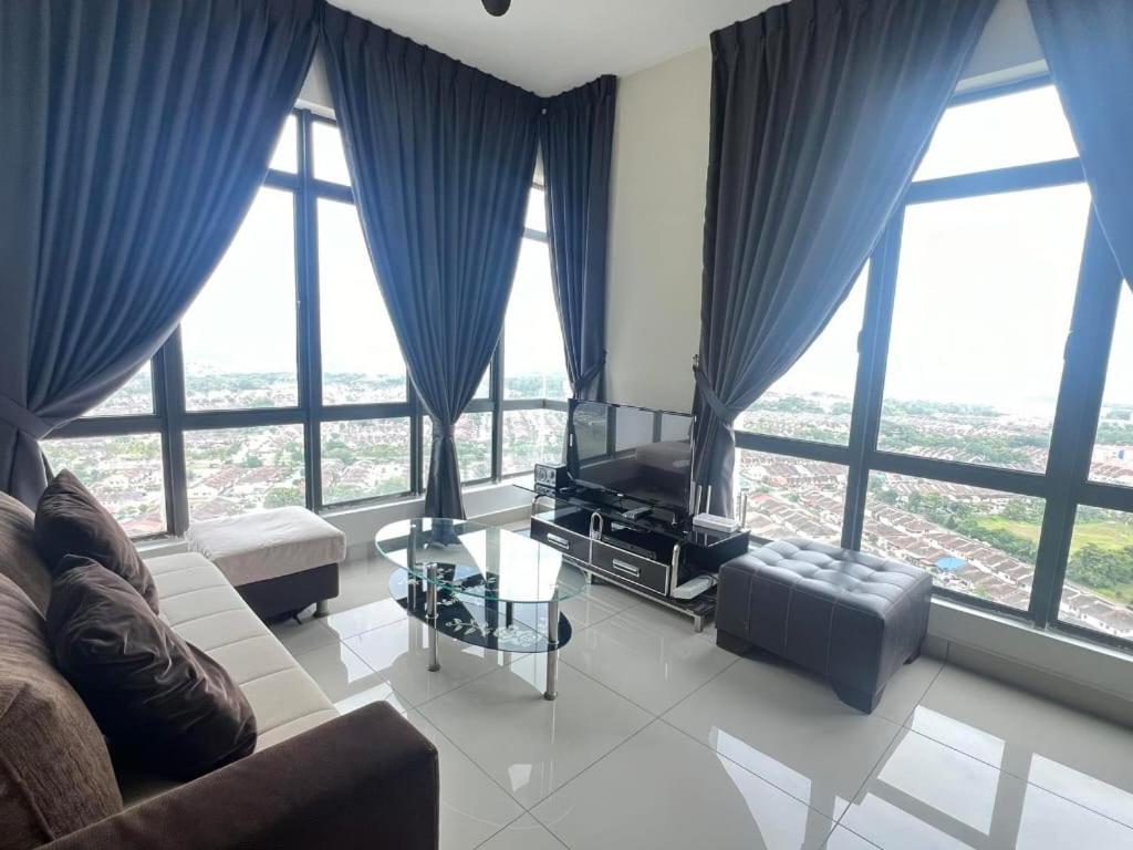 Arc Austin Hill Apartment Johor Bahru Exterior foto